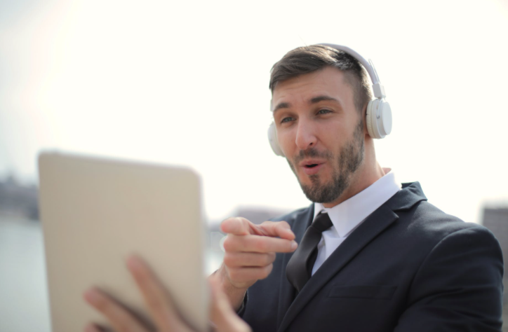 Zoom y otras herramientas digitales que te ayudan a cerrar negocios